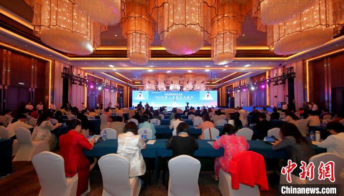 2023中国—东盟妇女论坛在广西柳州开幕