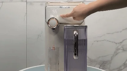 九阳JYW-RH650反渗透净水器：随时畅饮富锶低钠健康水